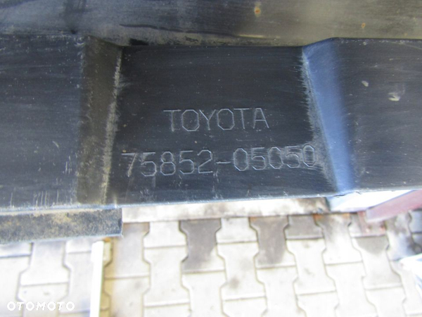 Listwa progowa lewa Toyota Avensis Lift 15- T27 - 9