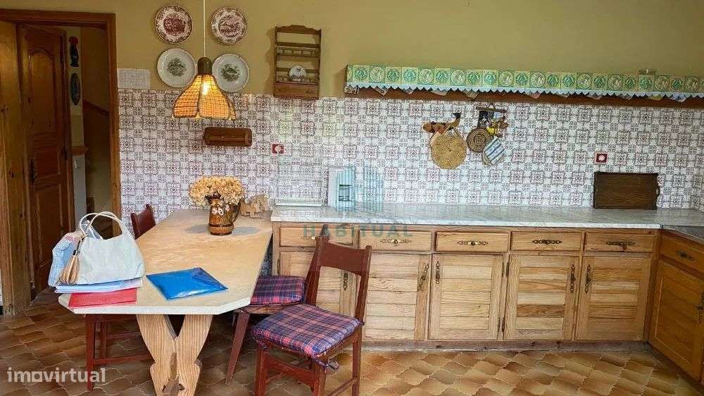 MORADIA EM PEDRA COM 1900 M2 DE TERRENO EM ÂNCORA - Grande imagem: 4/50