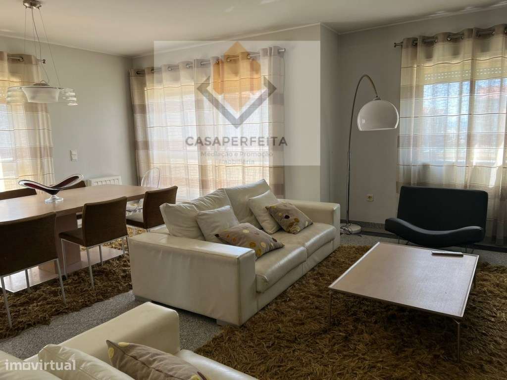 T4 Triplex em Condomínio Fechado com Piscina - Praia de Agudela - L...-5