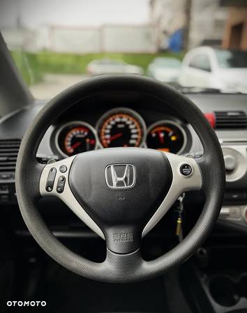 Honda Jazz - 18