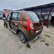 Dezmembram Dacia Sandero 1.6 b e5 2013 - 1