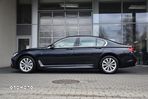 BMW Seria 7 750i xDrive - 9