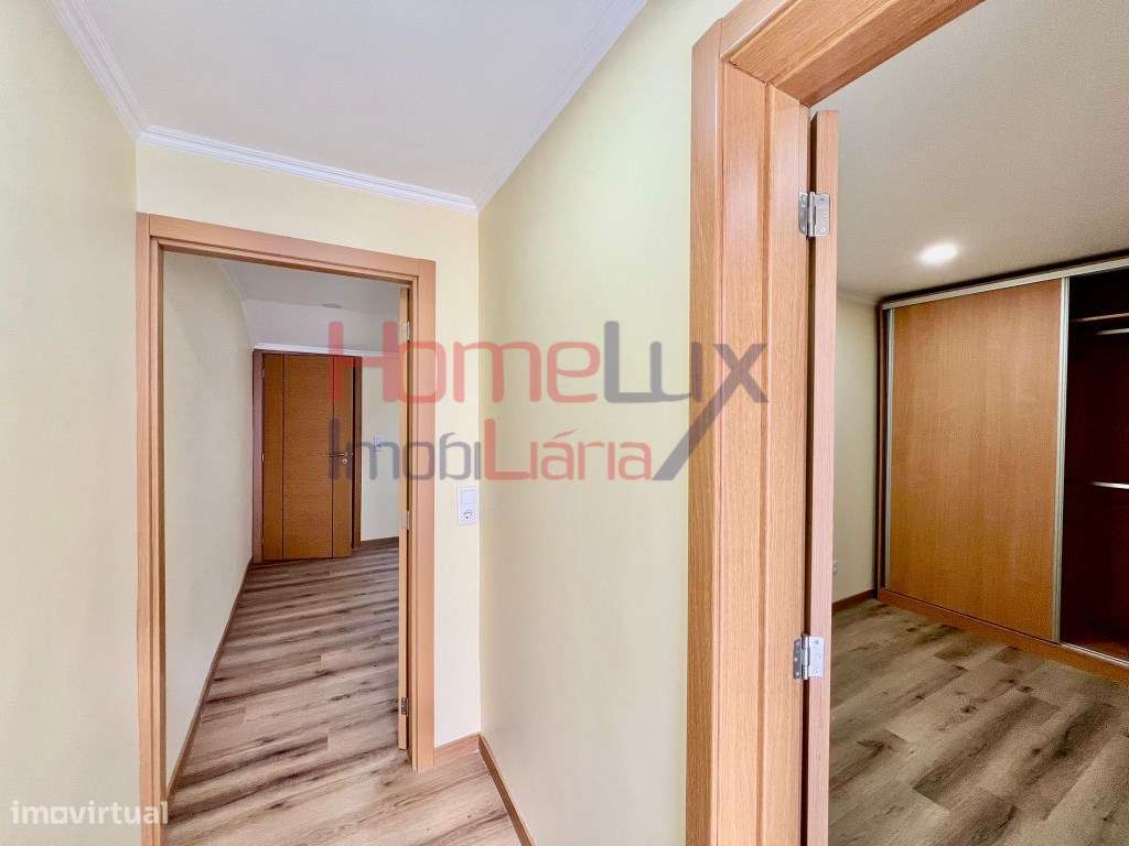 Moradia T4+1 em São Roque-22