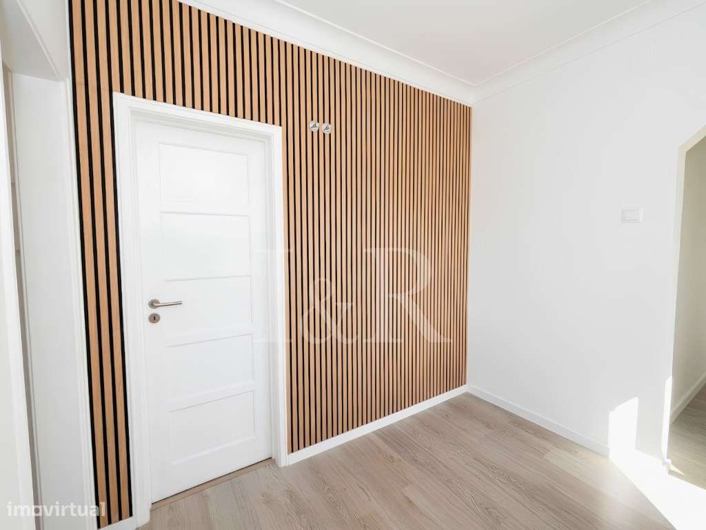 Apartamento T1 renovado com vista rio na Graça, Lisboa-19