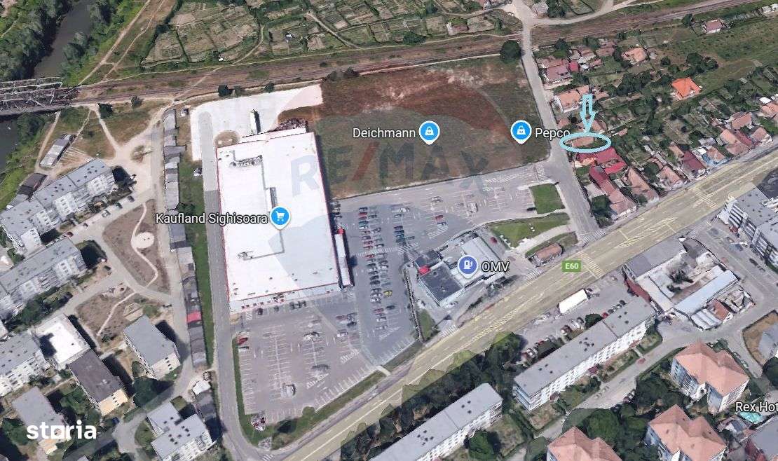 Teren cu cladire pretabil spatiu comercial Sighisoara - Imagine principală: 4/6