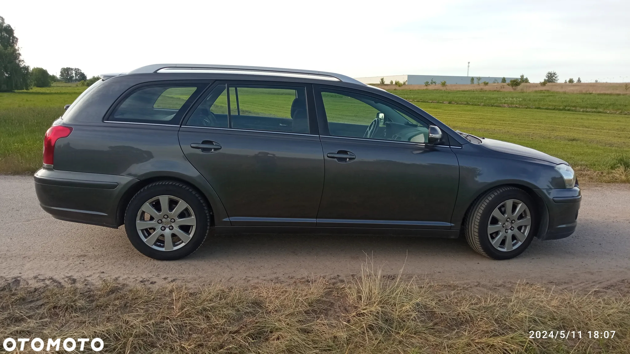 Toyota Avensis 1.8 VVT-i - 4