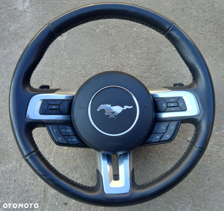 Kierownica Z Łopatkami Multifunkcyjna Ford Mustang VI 2015 - 1
