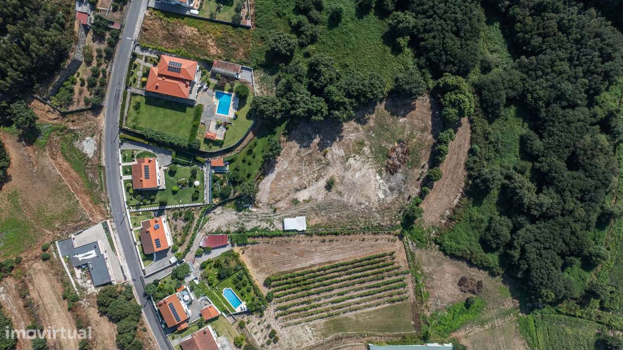 Terreno agrícola com 6044m2 em Semelhe, Braga.-9
