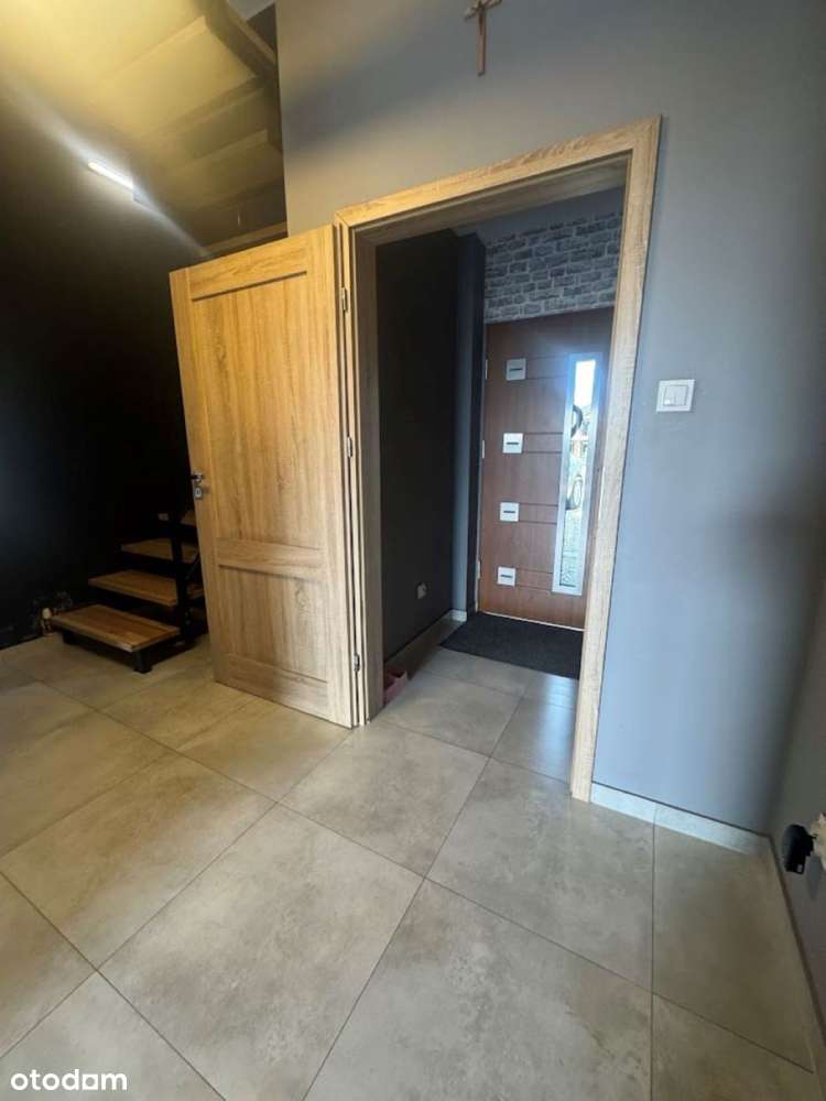 dom  147m2 , działka 904m2-10