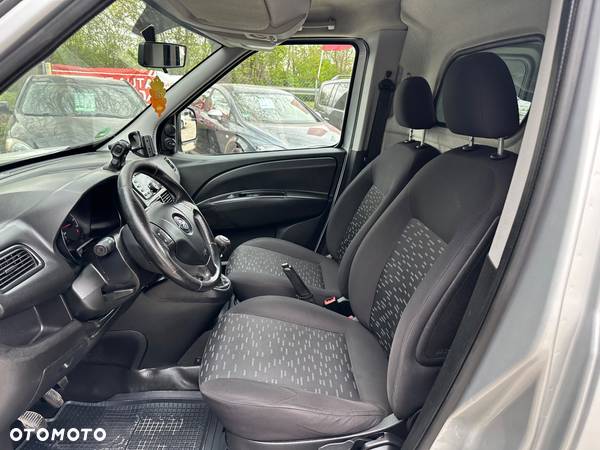 Opel Combo 1.6 Diesel Klimatyzacja Elektryczne Szyby Tempomat Radio CD Opłacony - 19