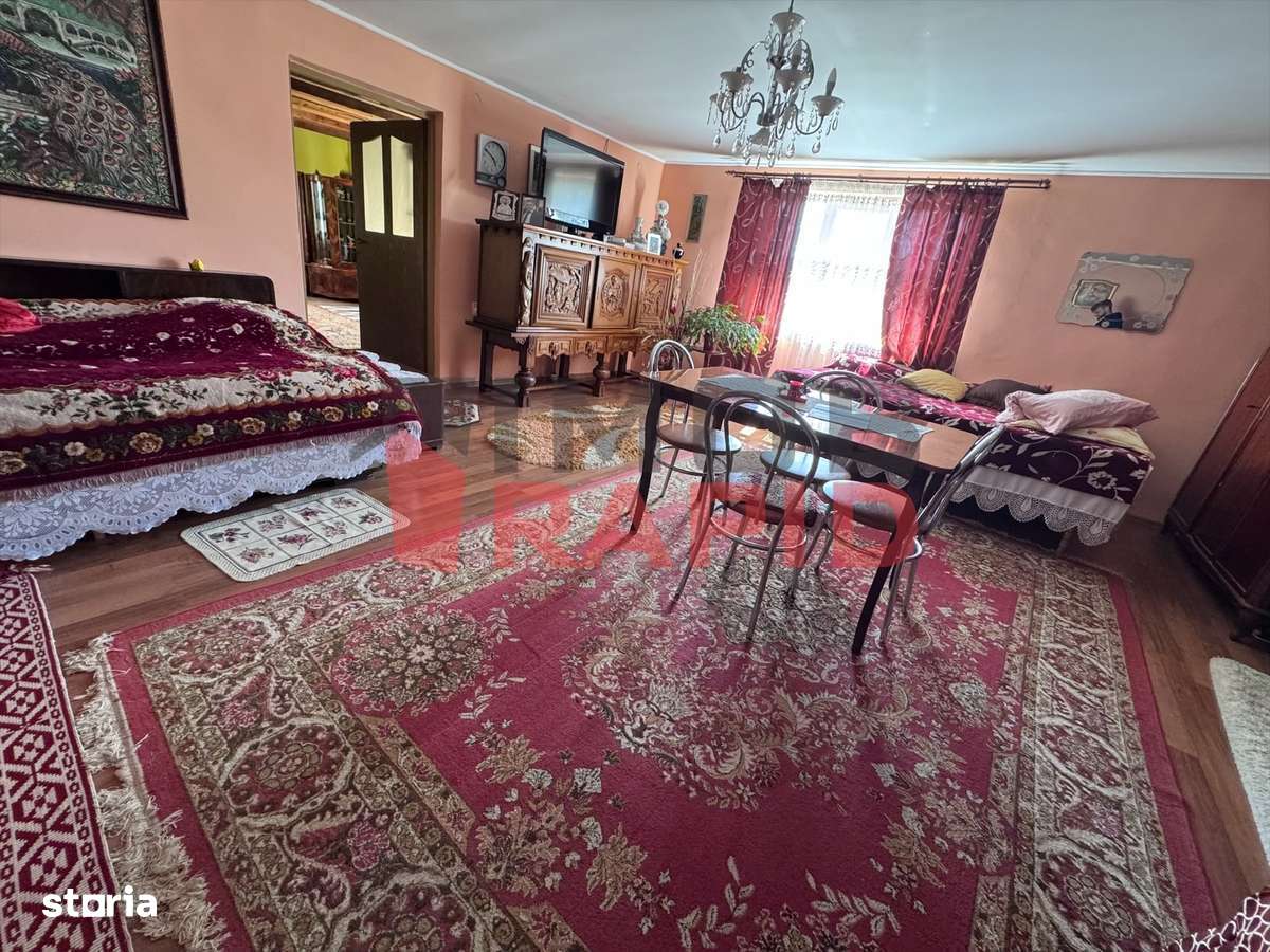 Casa cu 3000 mp teren, toate utilitățile, acces asfaltat-8