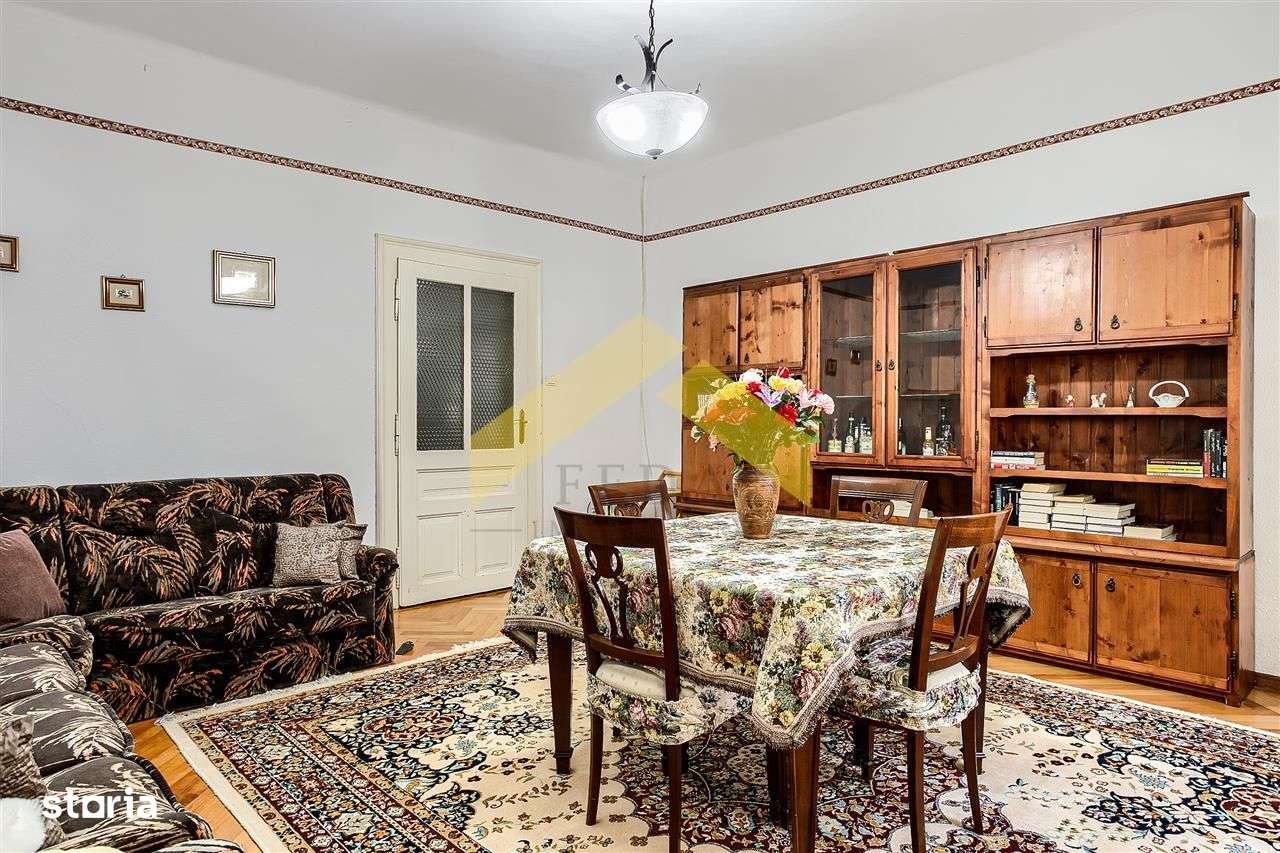 Casa de vinzare zona Gradiste-17