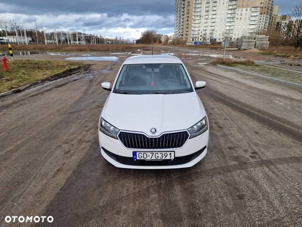 Skoda Fabia 1.0 TSI Ambition - 2