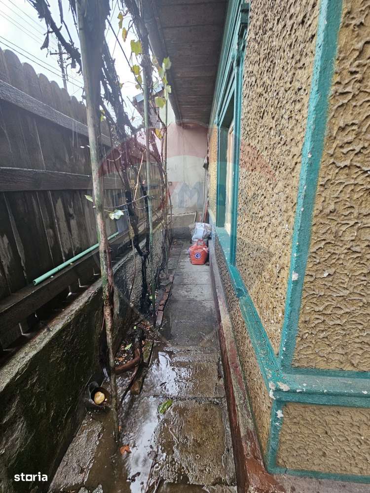 Casă / Vilă cu 4 camere de vânzare în zona Alexandriei - Imagine principală: 5/5