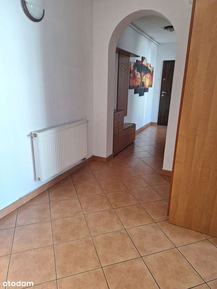 Przestronne mieszkanie w nowym budownictwie-11