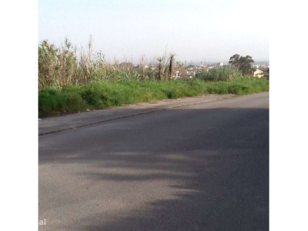 Terreno para construção com 8.800m2,  Monte Caparica perto de praias-22
