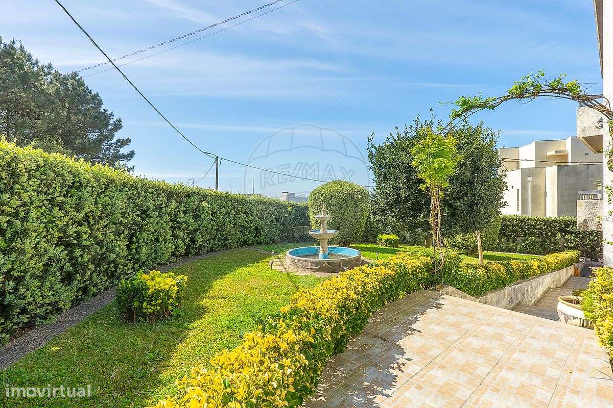 Moradia T4 para venda-28