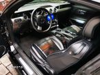 Ford Mustang 5.0 V8 GT - 16