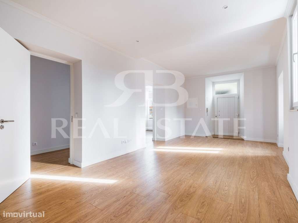 T3+1 duplex com 2 suites, 2 salas e TERRAÇO ajardinado - Estrela / ... - Grande imagem: 5/37