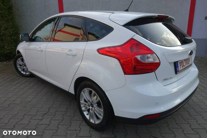 Ford Focus 1.6 Trend - 4