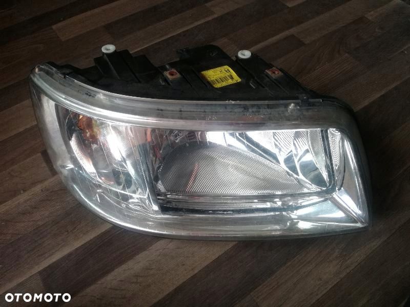 VW T5 T-5 LAMPA PRZEDNIA PRZOD 7H1941016M - 1