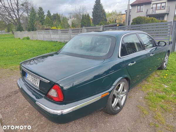 Jaguar XJ XJ6 2.7 Twin Turbo Diesel (LWB) Sovereign - 29