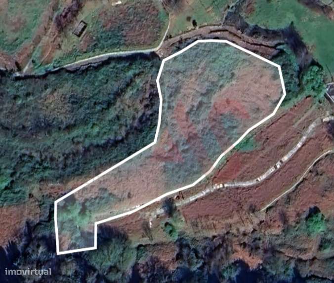 Terreno Rústico com 4.379 m2 em Sousela, Lousada - Grande imagem: 1/2