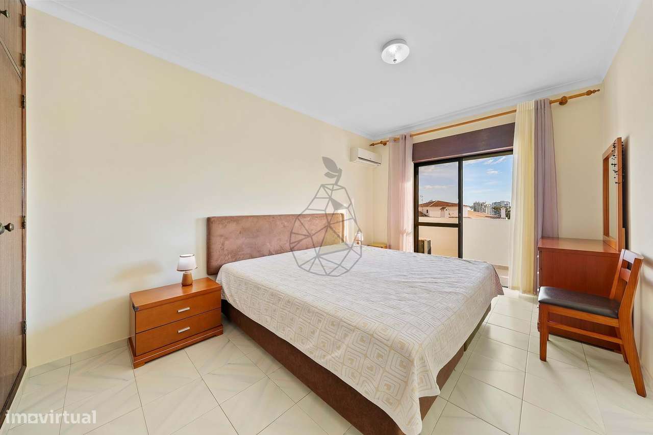 Apartamento T2 virado a Sul , com Garagem na Vila Rosa - Portimão-21