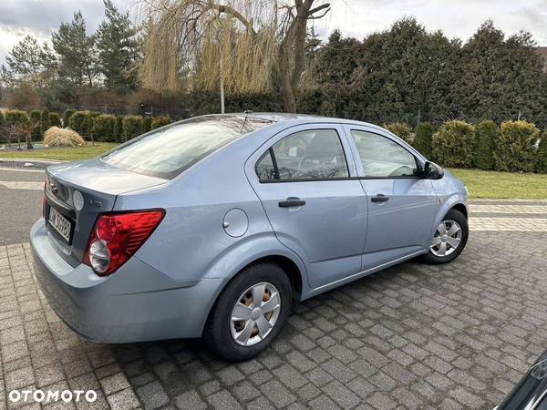 Chevrolet Aveo 1.2 16V LT - 9