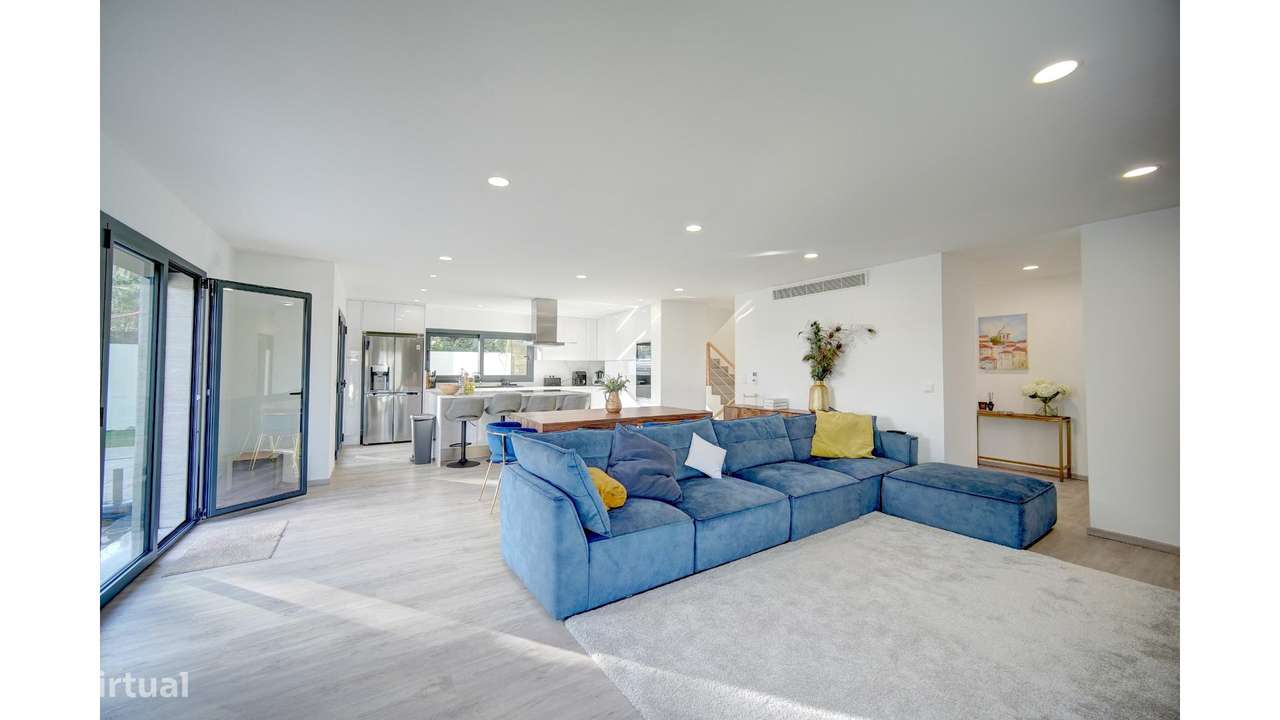 Moradia T4 na Serra de Casal de Cambra - Grande imagem: 4/49