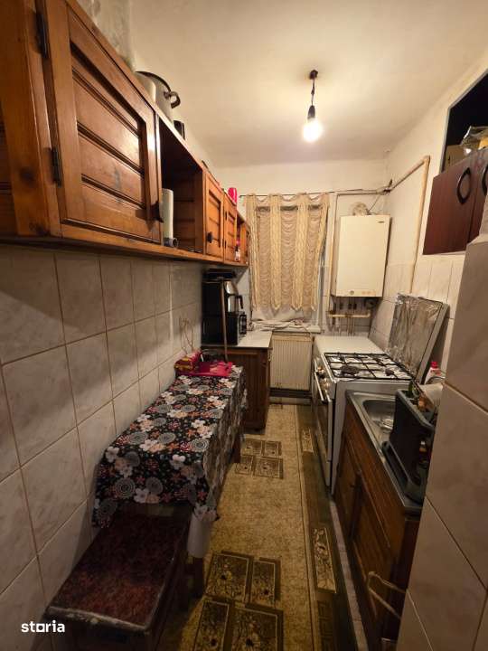 Apartament de 2 camere, 34.60 mp., zona Micro 3 - Imagine principală: 3/7