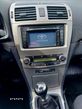 Toyota Avensis 1.8 Premium - 12