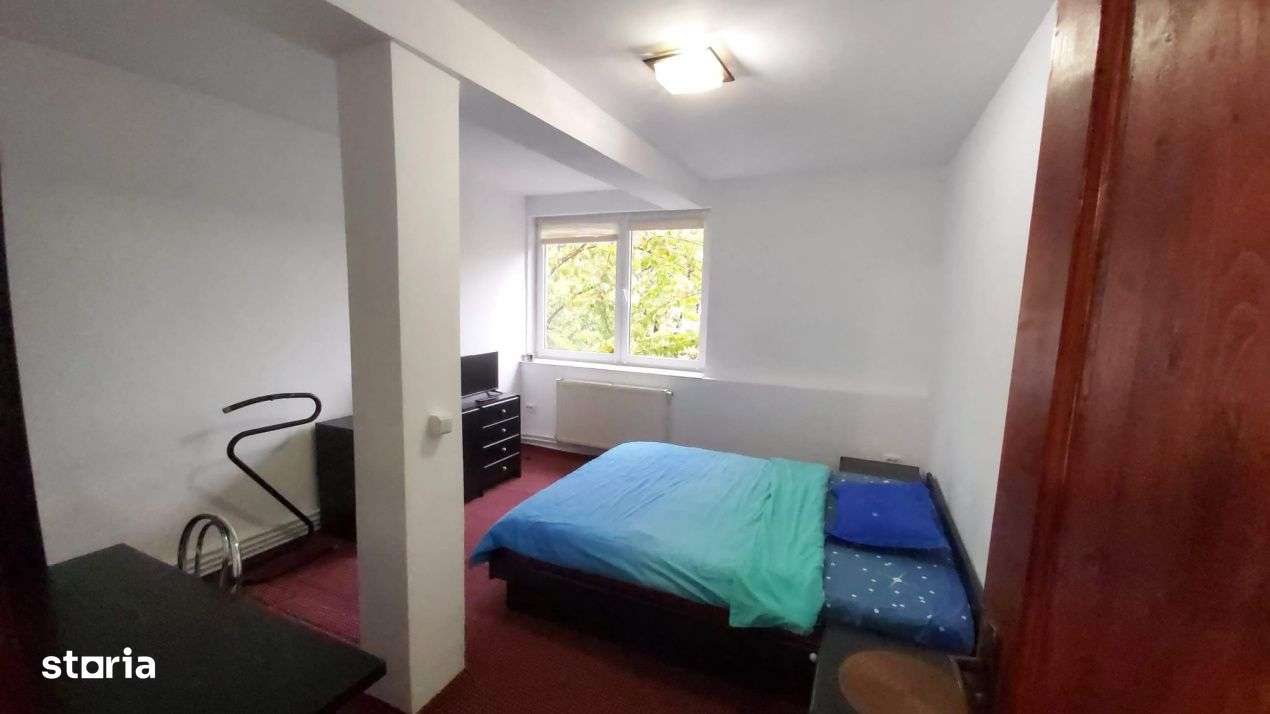 Inchiriez camera cu baie proprie – zona centrala, Foisorul de Foc - Imagine principală: 2/7