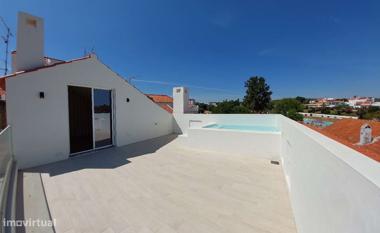 T2 Duplex com Terraço e Piscina em Alcácer do Sal-10