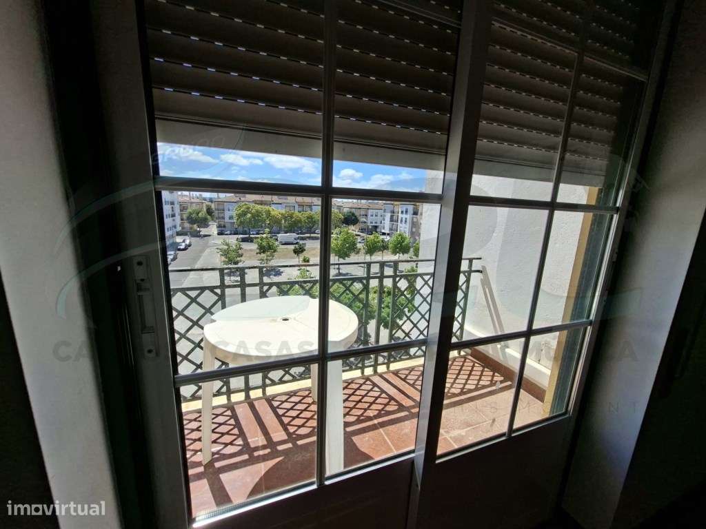 Apartamento T4 Almeirim-16