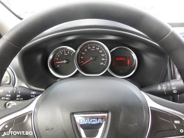 Dacia Sandero SCe 75 Comfort - 37