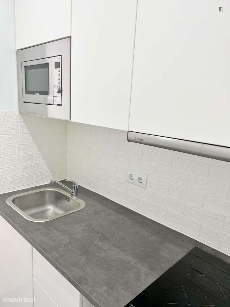 Estúdio - localizado em Paranhos Porto - Grande imagem: 5/9