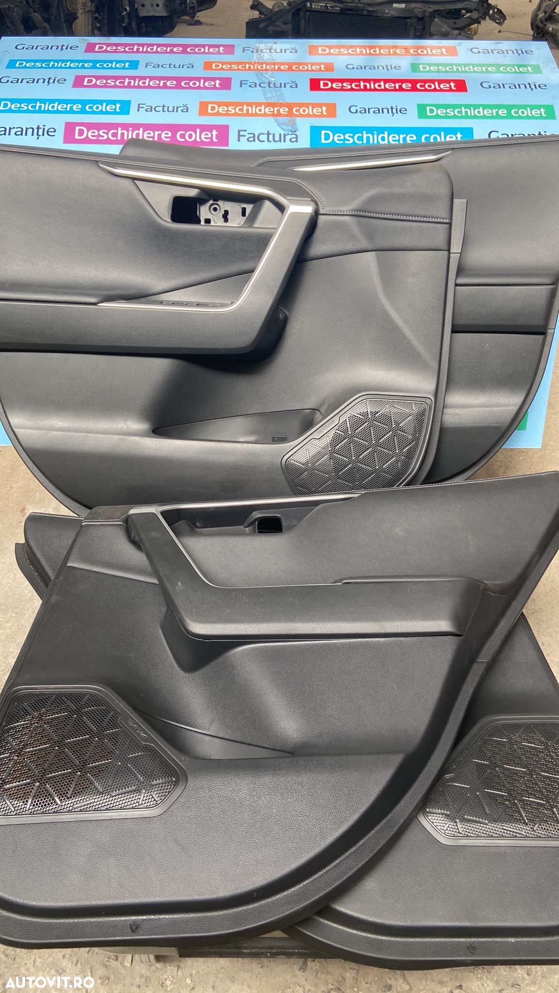 Fata usa interior Toyota Rav4 2019 2022 - 1