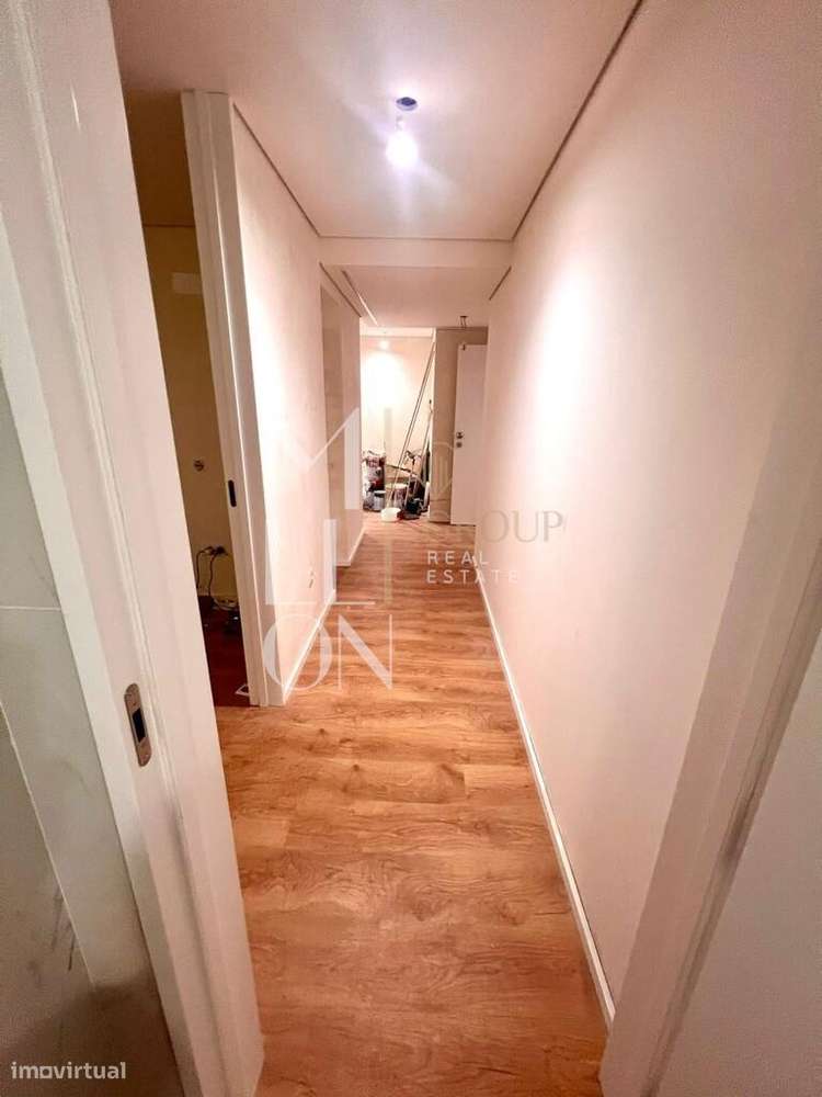 APARTAMENTO T1 junto à Rotunda da Boavista - Centro do Porto - Grande imagem: 4/6