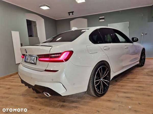 BMW Seria 3 320i GPF xDrive Sport Line Shadow sport - 10