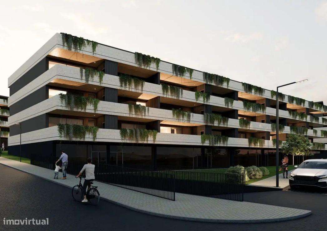 Apartamento T0 moderno com varanda generosa-5