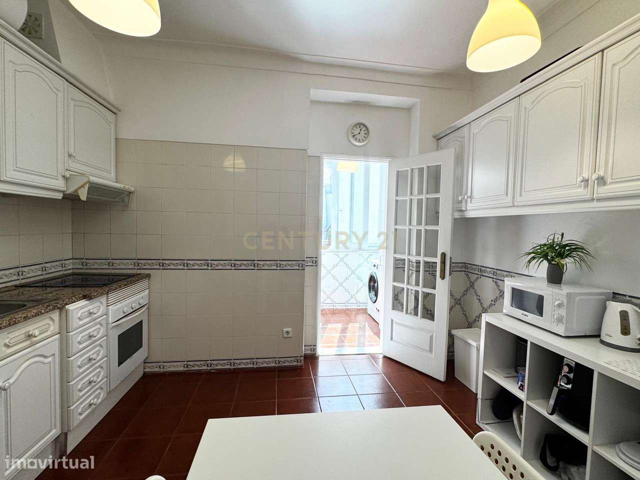 Oportunidade Única no Coração de Lisboa!  Apartamento Equipado e em Ex-3
