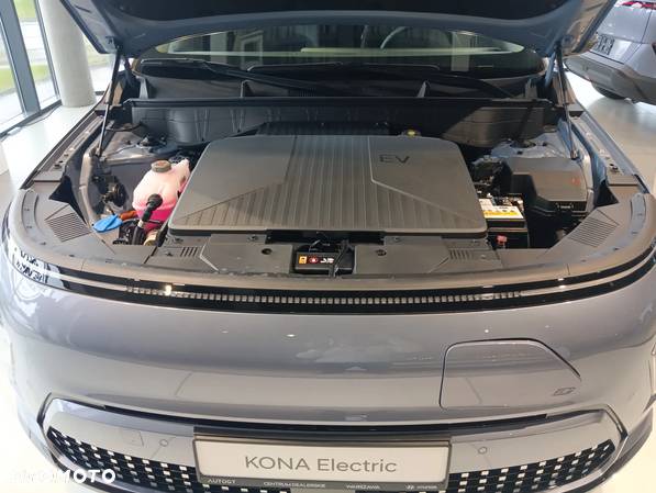 Hyundai Kona Electric 65kWh Executive - 9