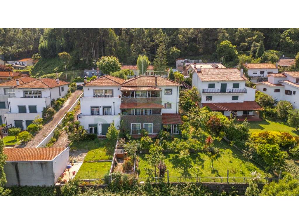 Moradia T5 com vistas magníficas para os Rios Minho e Coura! - Grande imagem: 4/60