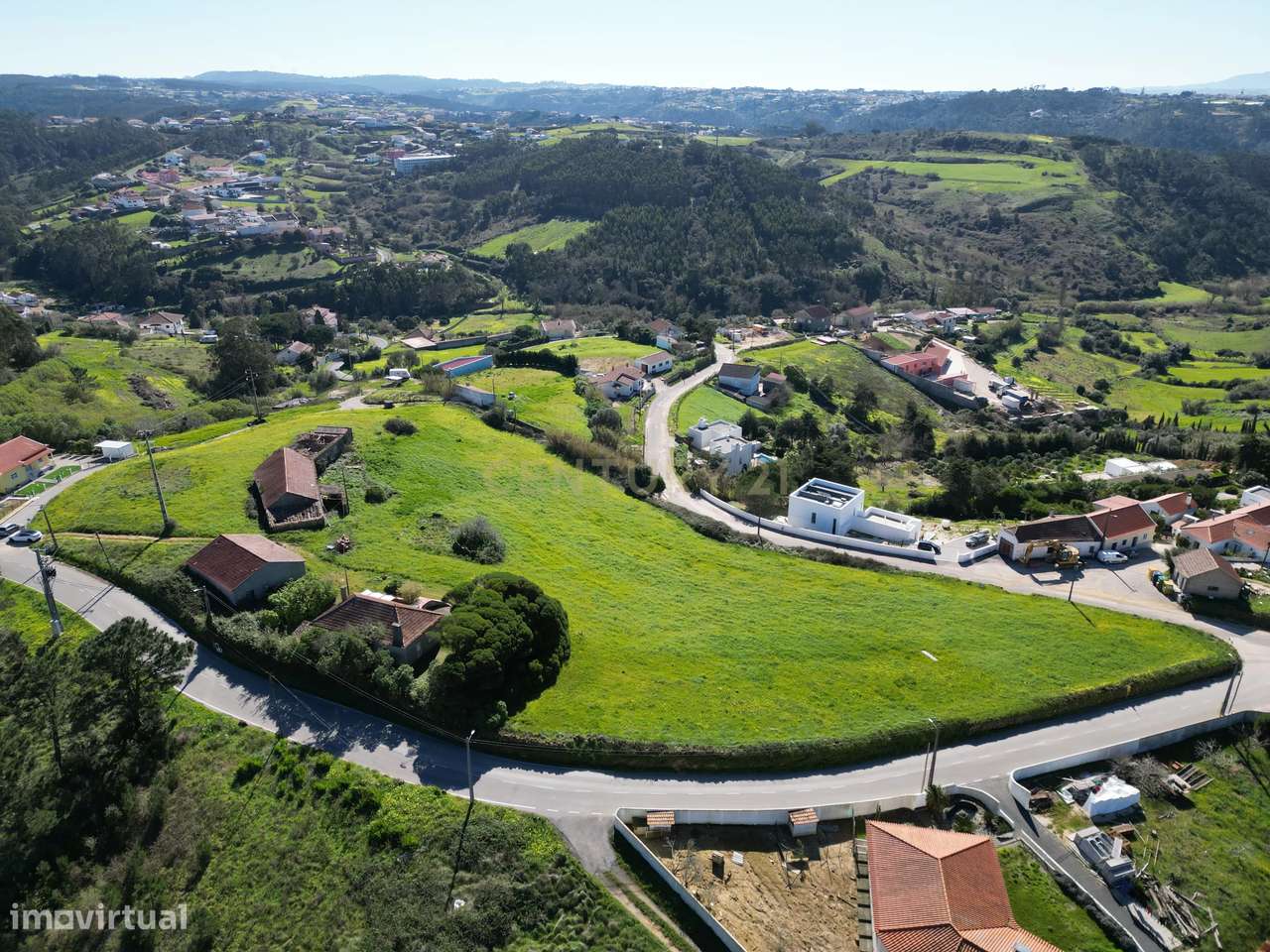 Terreno Exclusivo - Vista de oceano e campo a poucos Km da Ericeira-10