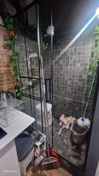 Estúdio T0 à venda  no Centro de Queluz - Grande imagem: 4/6