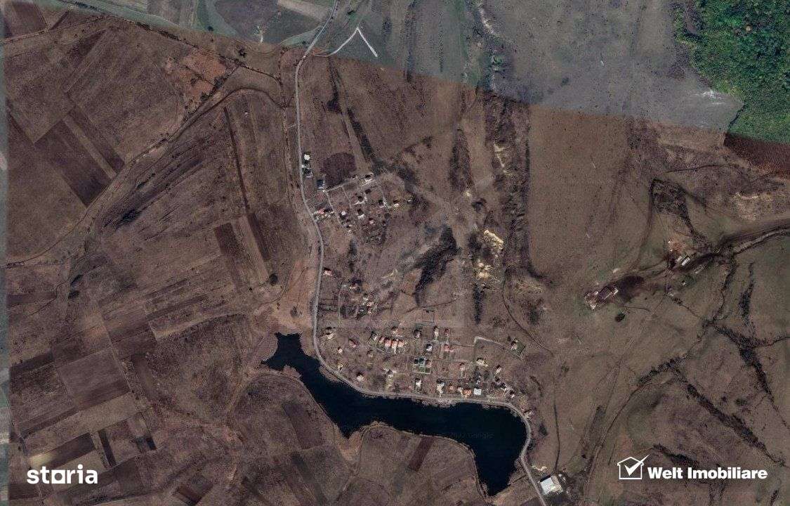 Teren Chinteni - deasupra lacului, 751 mp, front 22.6 m - Imagine principală: 2/4