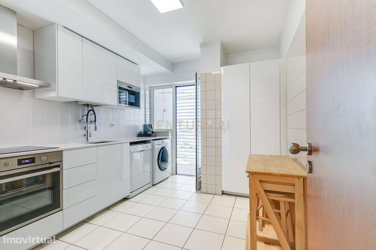 Fantástico T2 Alta de Lisboa-2