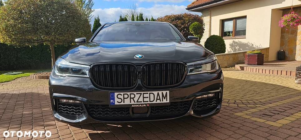 BMW Seria 7 750i xDrive - 7