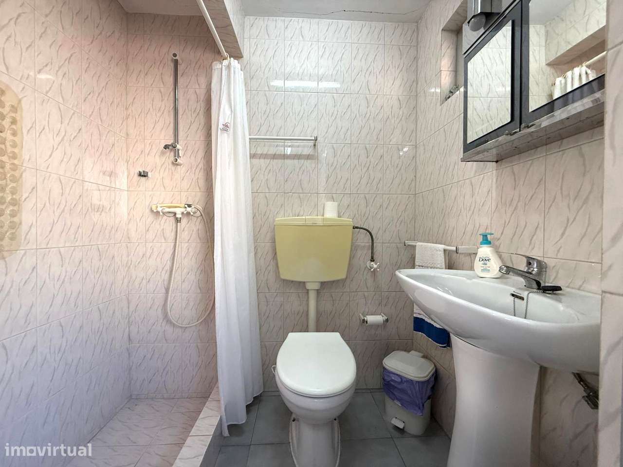 Moradia T4 no Centro de Ovar-20